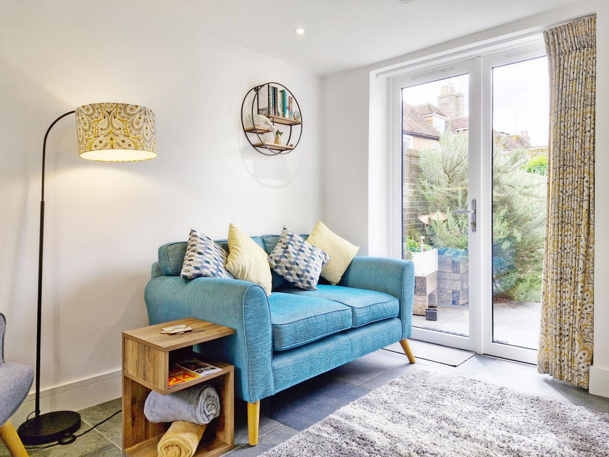 Four Priory Road, Chichester Buitenkant foto