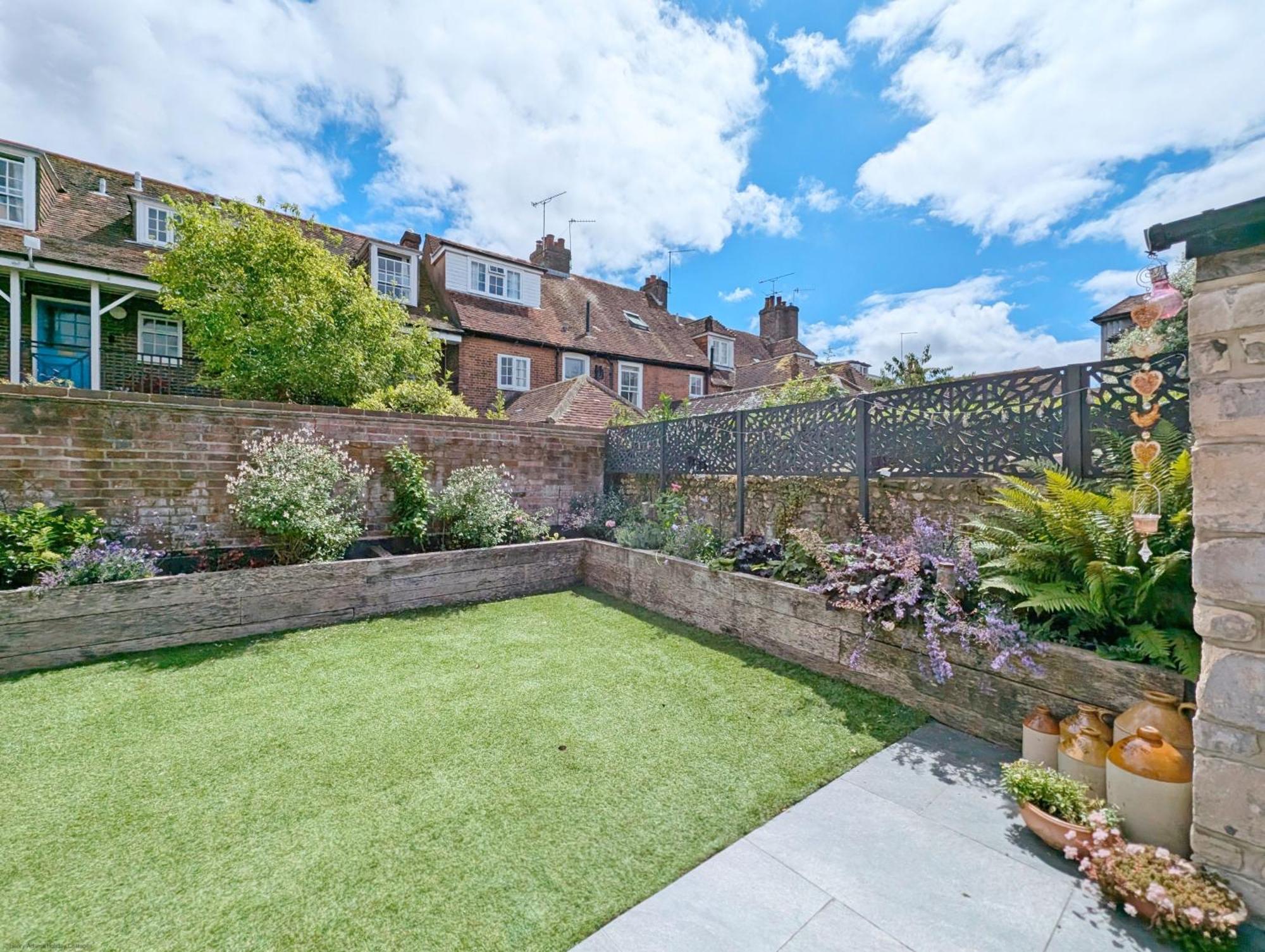 Four Priory Road, Chichester Buitenkant foto